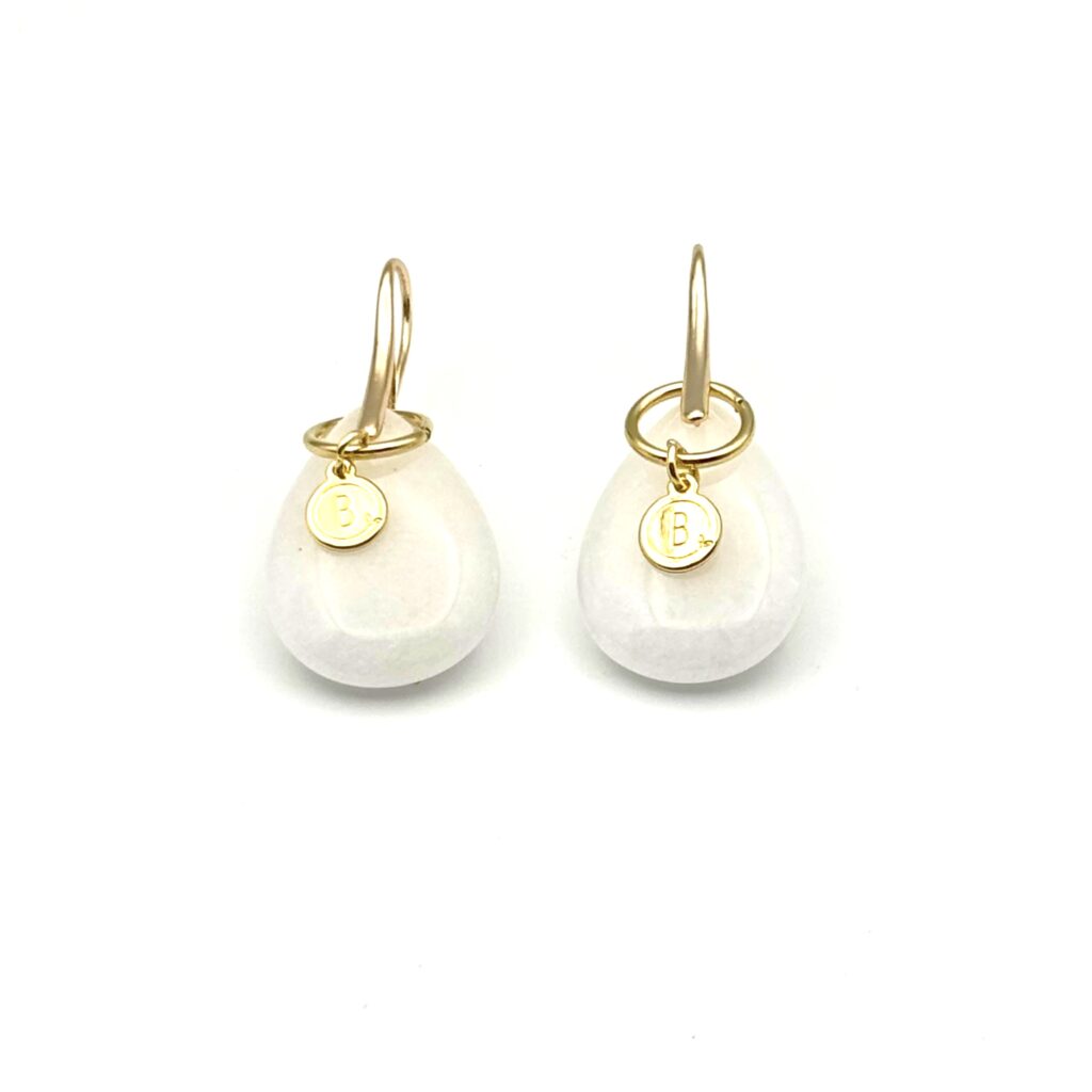 Oorbellen 'Ivory drop'